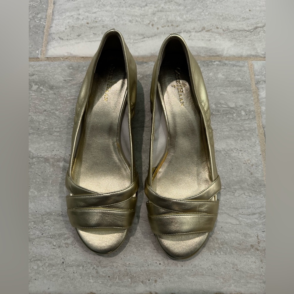 Cole haan nike air size 6.5. New in box.